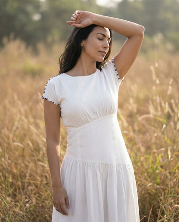 Sneh dress